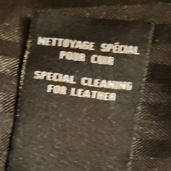 Le Château Black Leather Moto Jacket XS Silver Hardware Excellent Condition - Picture 11 of 16